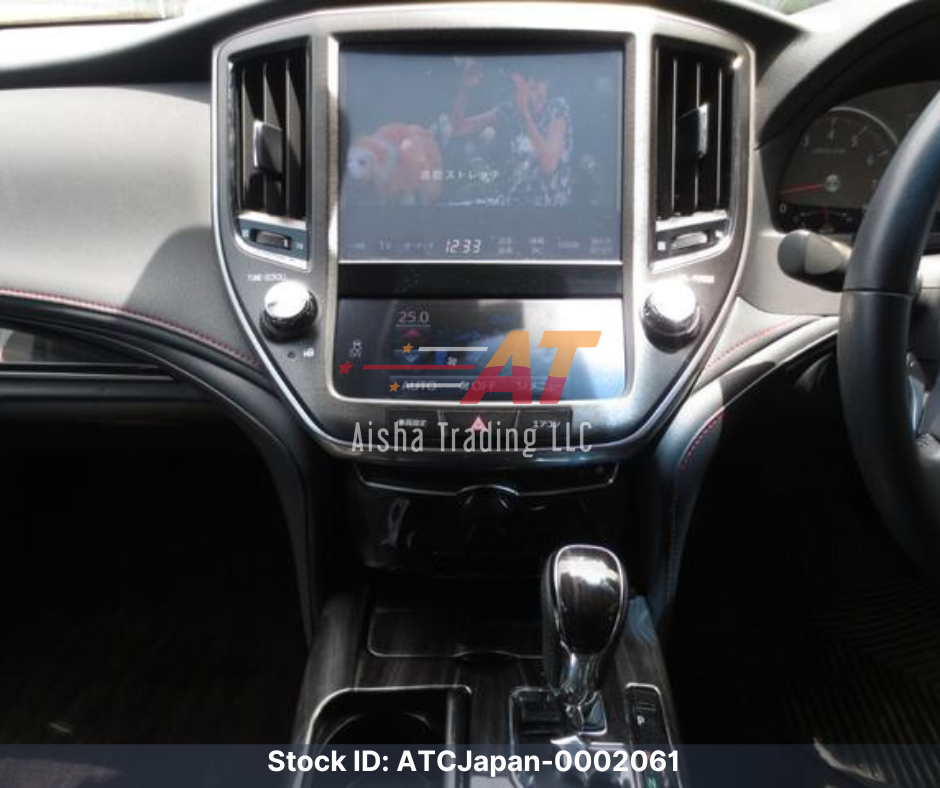 2016 Toyota Crown